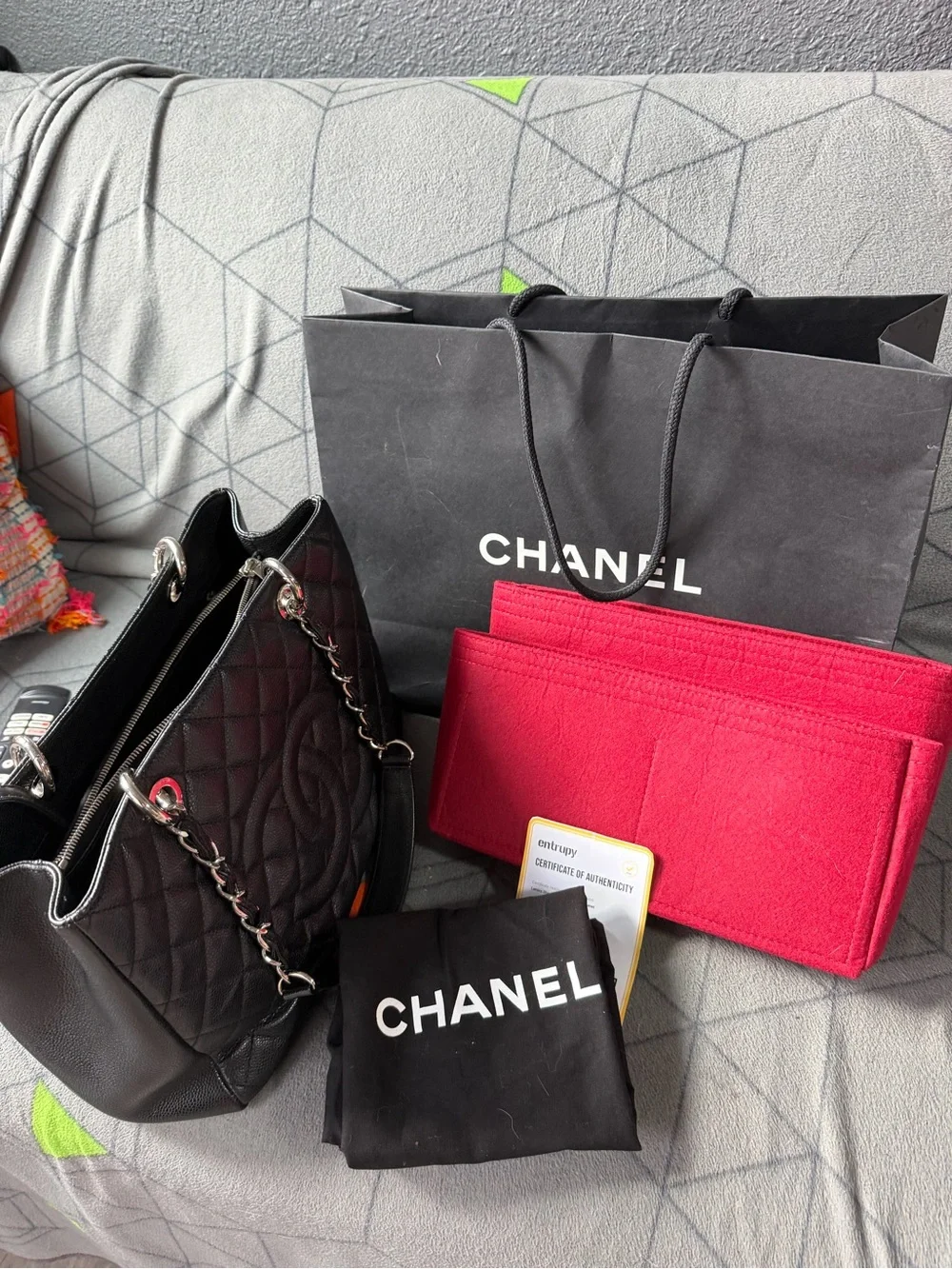 CHANEL Black Quilted Caviar Leather Shoulder Bag with Silver Chain Straps/ GST